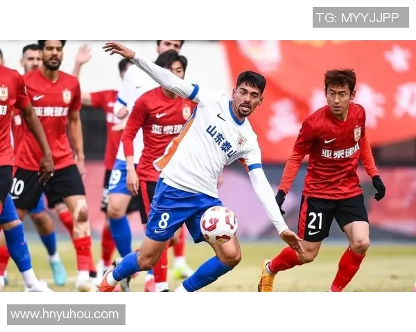 中超焦点战恒大迎战深圳队全力争胜展现球队实力与斗志