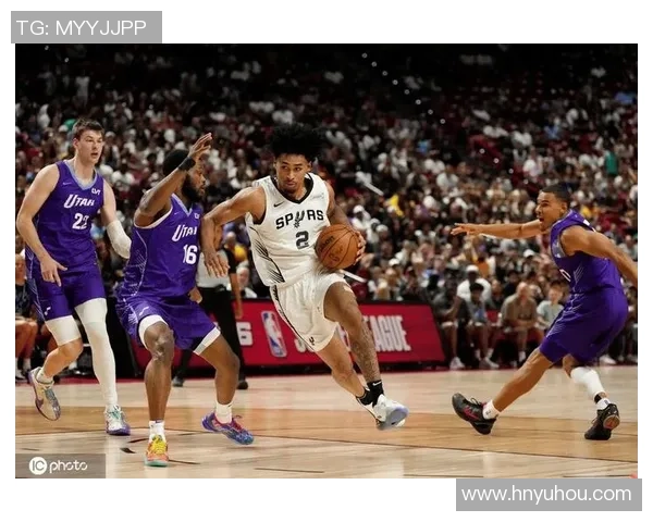 爵士与马刺历史交锋比分回顾及精彩瞬间分析