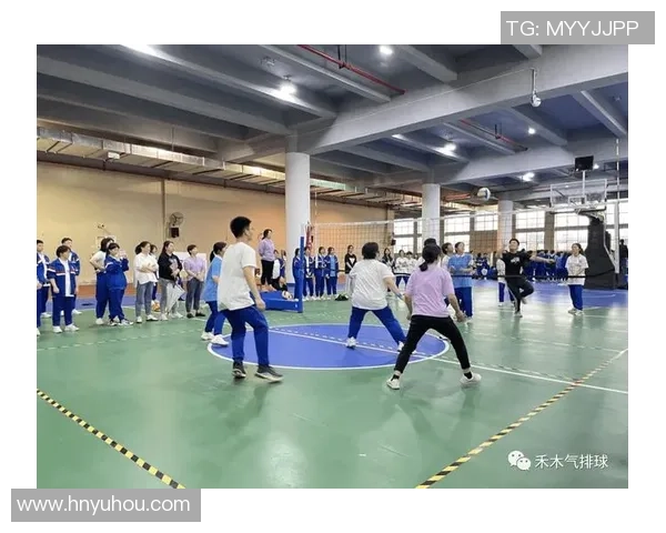 成都排球队盯防战术解析：深度剖析排球比赛中的防守策略与技巧